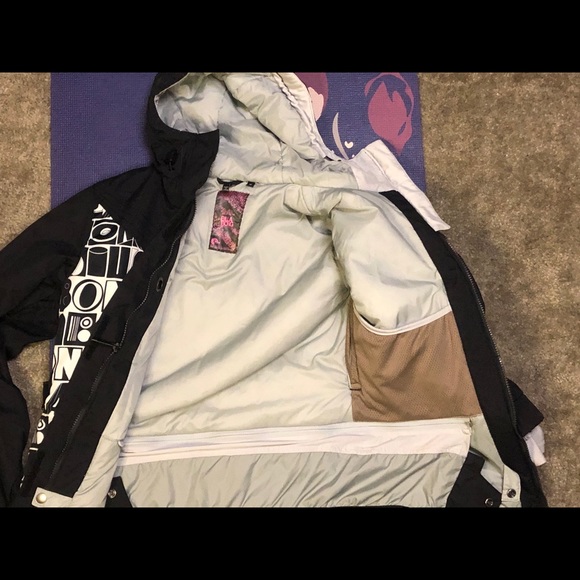 Billabong Jacket🏂 - Picture 2 of 6